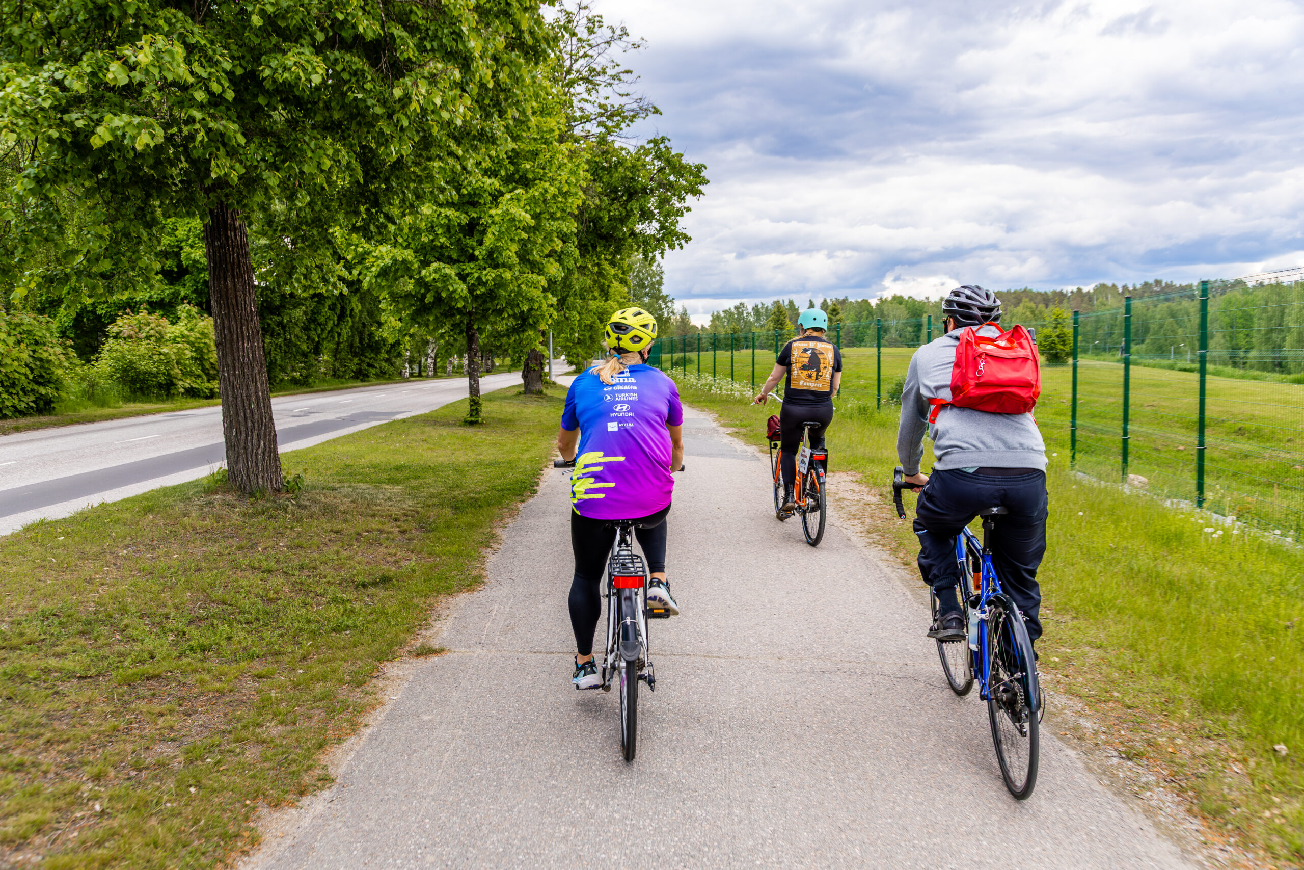 Taidekaupunki kävellen ja pyöräillen 2035 etenee – maastokäynti ja tavoitetyöpaja veivät ohjelmatyötä eteenpäin